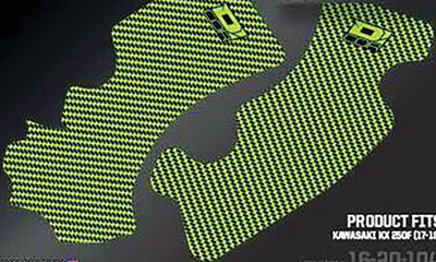 D COR FRAME GRIP GUARD DECAL GREEN/BLACK 16-20-104