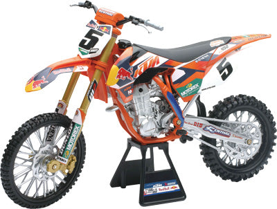 NEW-RAY DIE-CAST REPLICA REDBULL KTM450SX-F DUNGEY 1:6 PART# 49463