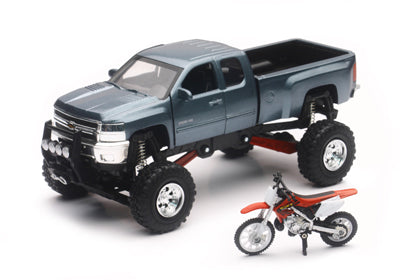 NEW-RAY GREY CHEVY SILVERADO 4X4 WITH HONDA DIRT BIKE SS-54426